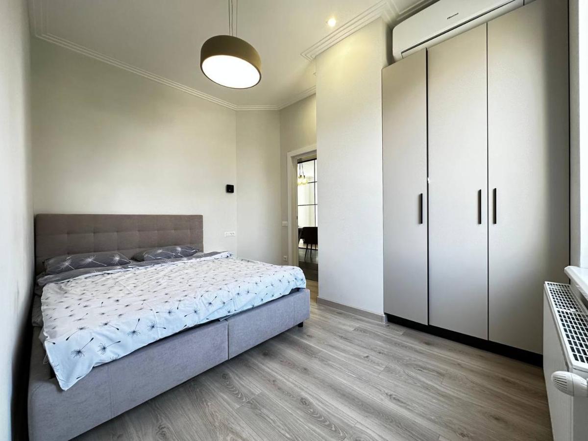 Sea Symphony 3-Bedrooms Lux Apartment โอเดสซา ภายนอก รูปภาพ
